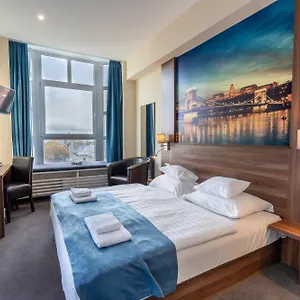 3* Otel Medos